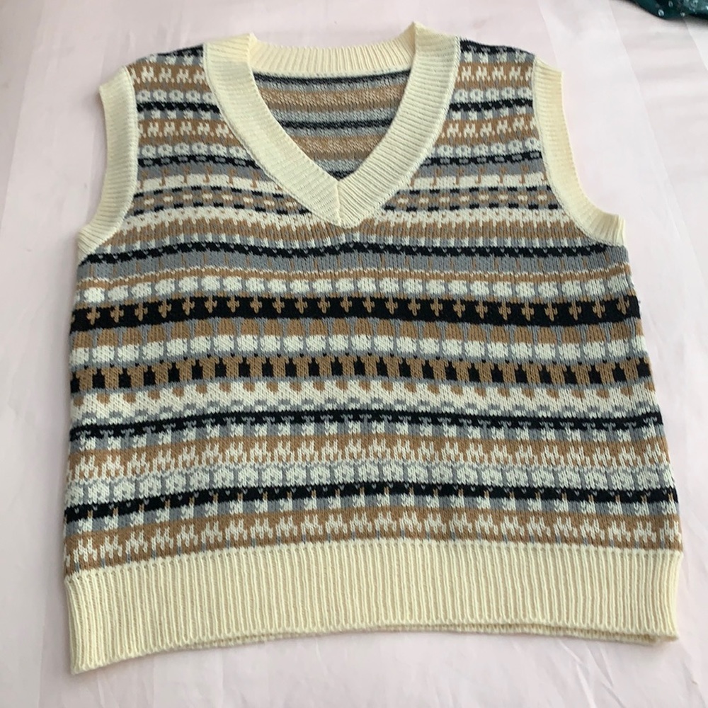 Shein sweater vest nwot